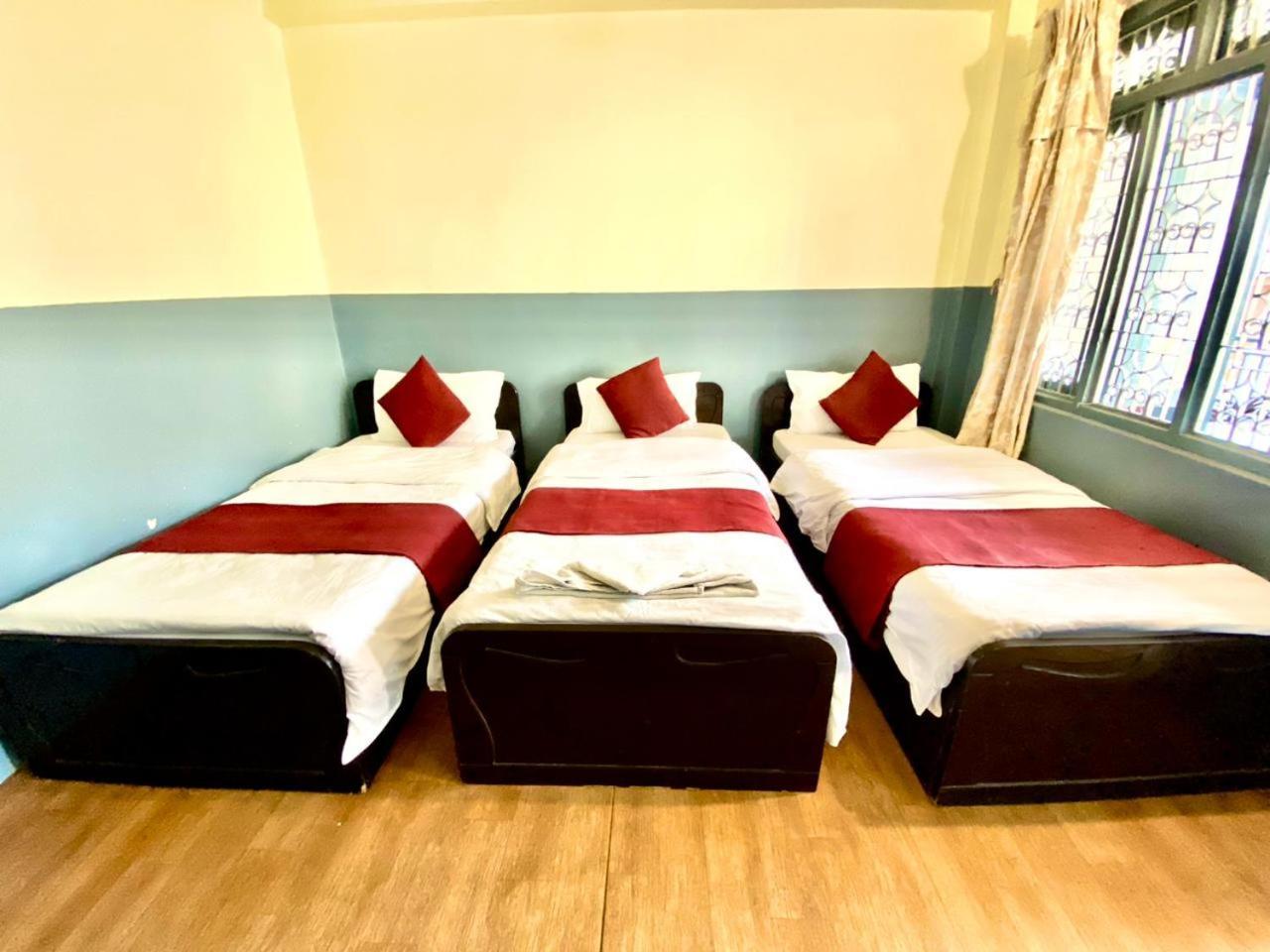 Hotel Piya Pvt Ltd Pokhara Oda fotoğraf